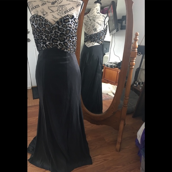 🌺Gorgeous Evening gown/prom dress - Picture 2 of 7